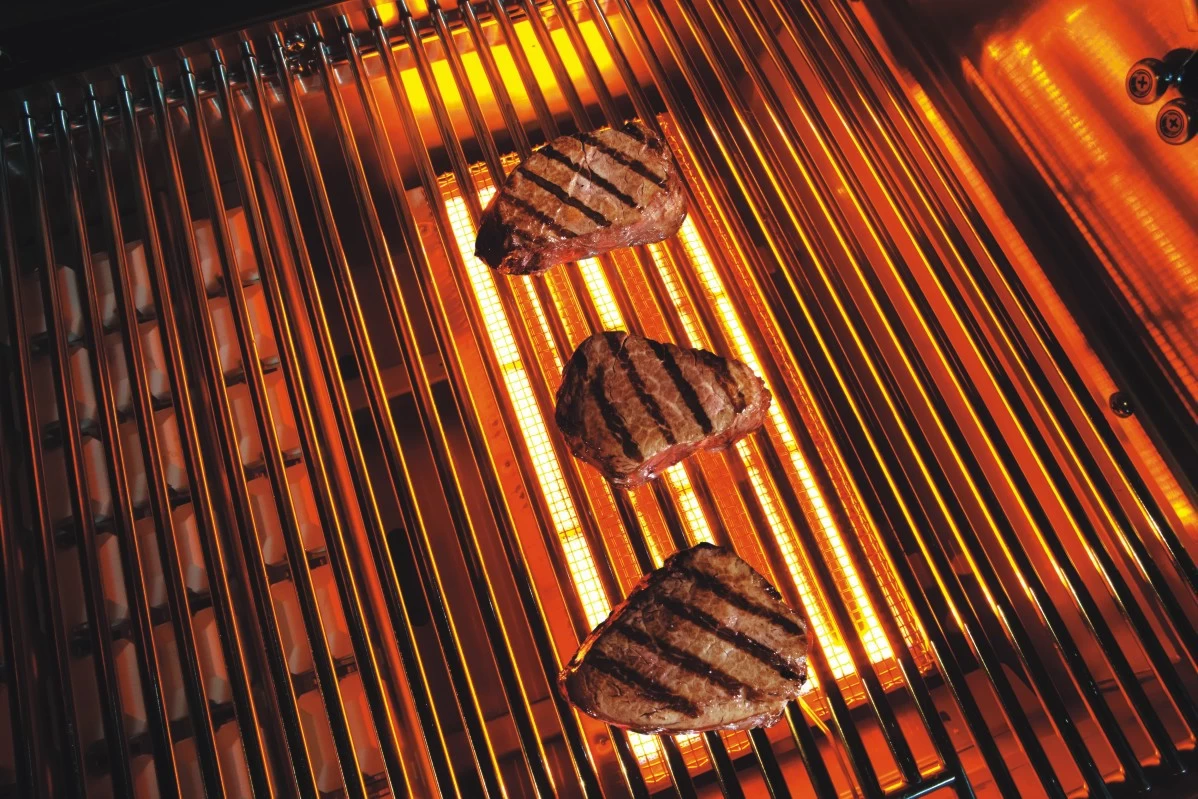 Lynx California Gasgrill Professional 36" Grillstation + Rotisserie + IR Pro Sear 3 Lynx California Gasgrill Professional 36" Grillstation + Rotisserie + IR Pro Sear