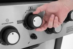 Broil King Sovereign 390 Gasgrill Inkl. Drehspieß + Grillfürst Fettschiene 28 Broil King Sovereign 390 Gasgrill Inkl. Drehspieß + Grillfürst Fettschiene -Günstiges Grill Geschäft 21507 Broil King Sovereign Bedienelemente