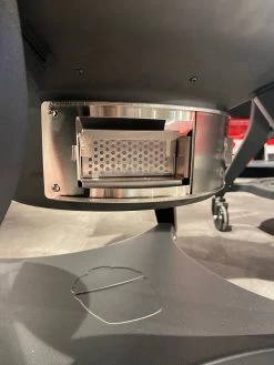 Kamado Joe Holzkohle Kugelgrill Kettle Joe - X-DEAL Inkl. Abdeckhaube -Günstiges Grill Geschäft 22436 Kamado Joe Kettle Joe Ascheauszug 15 1615991194