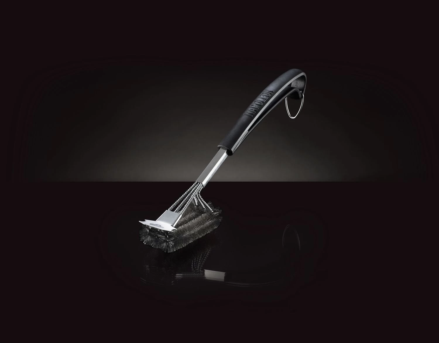 Napoleon Edelstahl Grillbürste Dreireihig Mit Schaber 4 Napoleon Edelstahl Grillbürste Dreireihig Mit Schaber – Bild 2