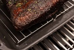 Broil King Gussbräter / Dutch Oven (eckig) / Multi Roaster Inkl. Bratengestell -Günstiges Grill Geschäft Broil King Gusseisenbraeter Bratengestell 69610