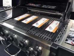 Broil King Regal 490 Black Gasgrill - Modell 2023 - Grillfürst Deal Mit Zusätzlichen Edelstahl Grillrosten -Günstiges Grill Geschäft Broil King Regal 490 zusaetzlich Edelstahl Grillroste