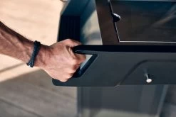 Enders Gasgrill Monroe Pro 4 SIK Turbo 38 Enders Gasgrill Monroe Pro 4 SIK Turbo -Günstiges Grill Geschäft Enders Gasgrill Monroe Pro 4 SIK Turbo Griff