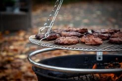 Grillfürst Dreibein Für Dutch Oven Oder Schwenk Grillrost / Höhenverstellbar, Inkl. Kette Und Haken -Günstiges Grill Geschäft Grillfuerst Dreibein Grillrost befestigung
