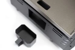 Grillfürst Plancha Grill - 2 Brenner Mit Insgesamt 7 KW Und Edelstahl Plancha - Inkl. 2 Stk. Plancha Spatel Und Grillzange -Günstiges Grill Geschäft Grillfuerst Gas Planchagrill schwarz Fettschale