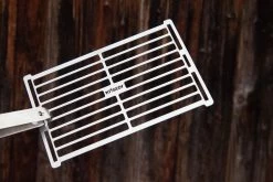 Knister Grill Small - Holzkohle Kompaktgrill -Günstiges Grill Geschäft Knister Small Edelstahl Grillrost