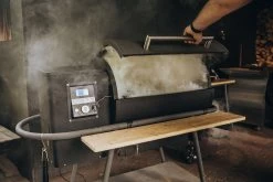 Moesta Pelletgrill Sheriff Inklusive Bambus Ablagebrett - Modell 2023 15 Moesta Pelletgrill Sheriff Inklusive Bambus Ablagebrett - Modell 2023 -Günstiges Grill Geschäft Moesta Pelletgrill Sheriff Anwendung