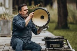 Monolith ICON Black Keramikgrill Tischgrill Inkl. Gestell -Günstiges Grill Geschäft Monolith Keramikgrill Icon Deckel abnehmbar