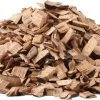 Napoleon Holz Räucherchips Whiskey-Eiche, 700g -Günstiges Grill Geschäft Napoleon 67019 Whiskey WoodChips OnWhite 1