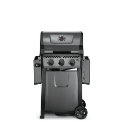 Napoleon Freestyle 365 Gasgrill, Graphit - Modell 2023 - X-DEAL Inkl. Abdeckhaube Und Gussplatte -Günstiges Grill Geschäft Napoleon Freestyle 365 Gasgrill front Seiten abgeklappt 2