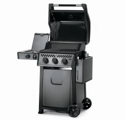 Napoleon Freestyle 365 Gasgrill, Graphit - Mit Seitenbrenner - Modell 2023 - X-DEAL Inkl. Abdeckhaube Und Gussplatte -Günstiges Grill Geschäft Napoleon Freestyle 365 SB Seite abgeklappt 2
