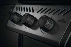 Napoleon Freestyle 365 Gasgrill, Graphit - Mit Sizzle Zone Und Tür - Modell 2023 NEU 24 Napoleon Freestyle 365 Gasgrill, Graphit - Mit Sizzle Zone Und Tür - Modell 2023 NEU -Günstiges Grill Geschäft Napoleon Freestyle Drehregler