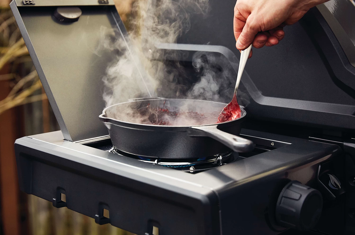 Napoleon Freestyle 365 Gasgrill, Graphit - Mit Seitenbrenner - Modell 2023 21 Napoleon Freestyle 365 Gasgrill, Graphit - Mit Seitenbrenner - Modell 2023 – Bild 19