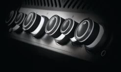 Napoleon Rogue SE 525 Gasgrill, Schwarz Mit Gussrosten, Sizzle Zone Und Heckbrenner - Modell 2023 -Günstiges Grill Geschäft Napoleon Gasgrill SE525 Drehregler beleuchtet 5