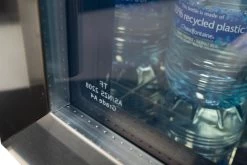 Napoleon Outdoor - Kühlschrank, 135 Liter, Rechtsdrehende Tür Mit Doppelverglasung Und LED Beleuchtung - Wasserdicht Nach IP24 -Günstiges Grill Geschäft Napoleon Kuehlschrank Doppelglas Tuer