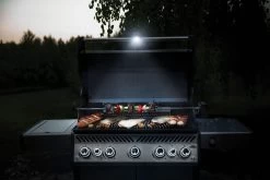 Napoleon LED Grilllicht / Grifflicht -Günstiges Grill Geschäft Napoleon LED Grifflicht am Gasgrill
