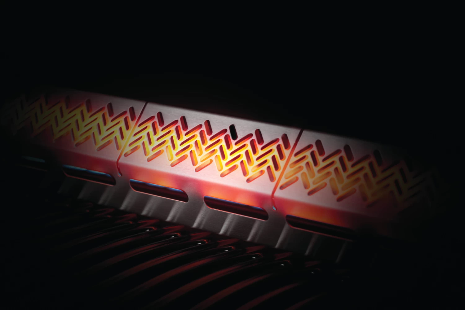 Napoleon Phantom Rogue SE 425 Gasgrill, Mattschwarz Mit Sizzle Zone Und Heckbrenner - Modell 2023 11 Napoleon Phantom Rogue SE 425 Gasgrill, Mattschwarz Mit Sizzle Zone Und Heckbrenner - Modell 2023 – Bild 9