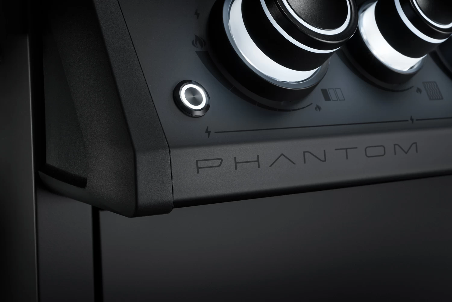 Napoleon Phantom Rogue SE 425 Gasgrill, Mattschwarz Mit Sizzle Zone Und Heckbrenner - Modell 2023 13 Napoleon Phantom Rogue SE 425 Gasgrill, Mattschwarz Mit Sizzle Zone Und Heckbrenner - Modell 2023 – Bild 11