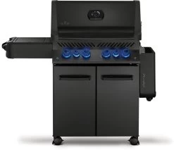 Napoleon Phantom Prestige 500 Gasgrill, Mattschwarz - Modell 2023 -Günstiges Grill Geschäft Napoleon Prestige Phantom P500RSIBPK 3 PHM Prod Str Shlvs Dwn