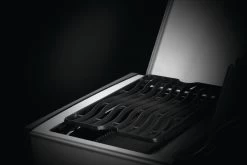 Napoleon Rogue SE 425 Gasgrill, Schwarz Mit Gussrosten - Hero Modell 2023 Inkl. Drehspieß - SMART Deal Inkl. Grillfürst Grill Control -Günstiges Grill Geschäft Napoleon Rogue SE Sizzle Zone 4