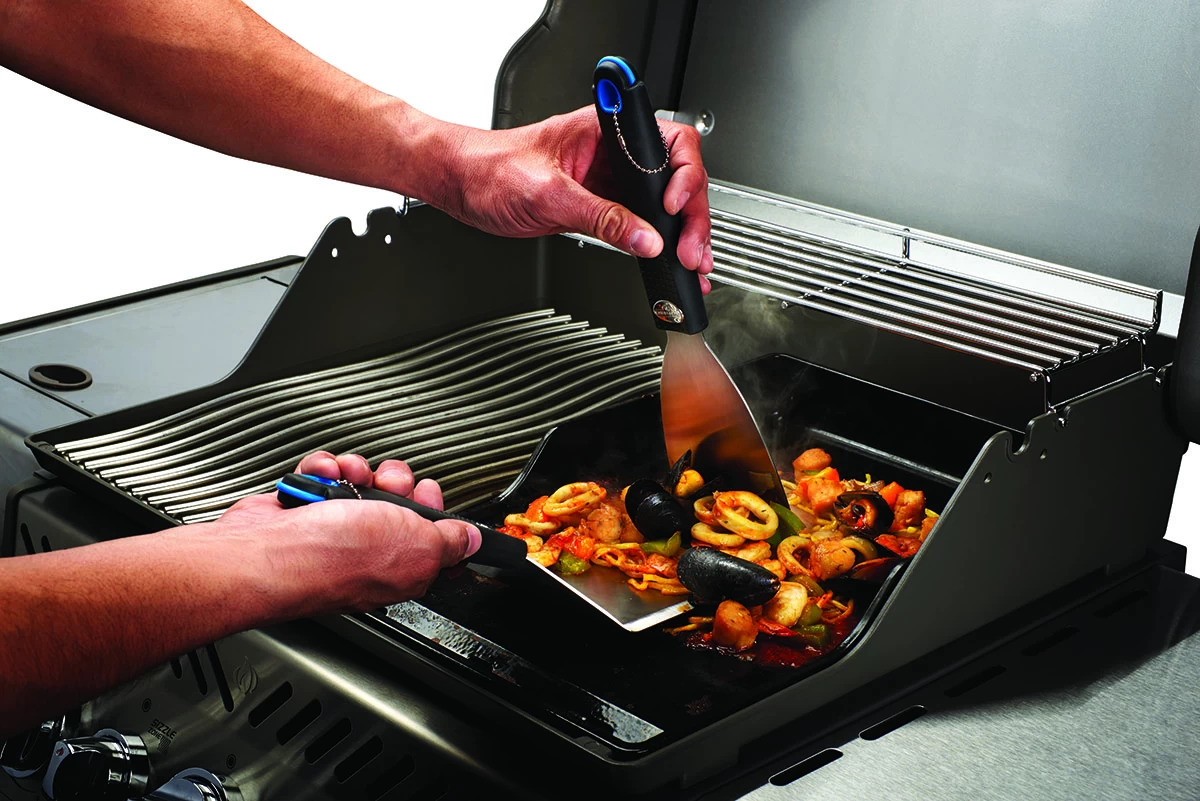 Napoleon 2-teiliges Plancha Tool-Set 4 Napoleon 2-teiliges Plancha Tool-Set – Bild 2