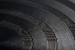 Outdoorchef Carbonstahl Pfanne Ø 24 Cm -Günstiges Grill Geschäft Outdoorchef Carbonstahl Pfanne Boden unten 1