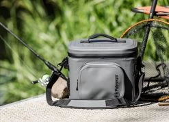 Petromax Kühltasche 8 Liter / Dunkelgrau 9 Petromax Kühltasche 8 Liter / Dunkelgrau -Günstiges Grill Geschäft Petromax Kuehltasche 8Liter grau Lifestyle