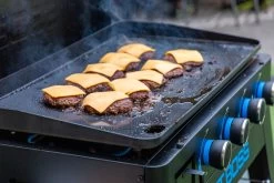 Pit Boss Plancha Grill Ultimate Plancha 4-Brenner - Mit Untergestell 30 Pit Boss Plancha Grill Ultimate Plancha 4-Brenner - Mit Untergestell -Günstiges Grill Geschäft Pit Boss Plancha Grill 4 Brenner Burger