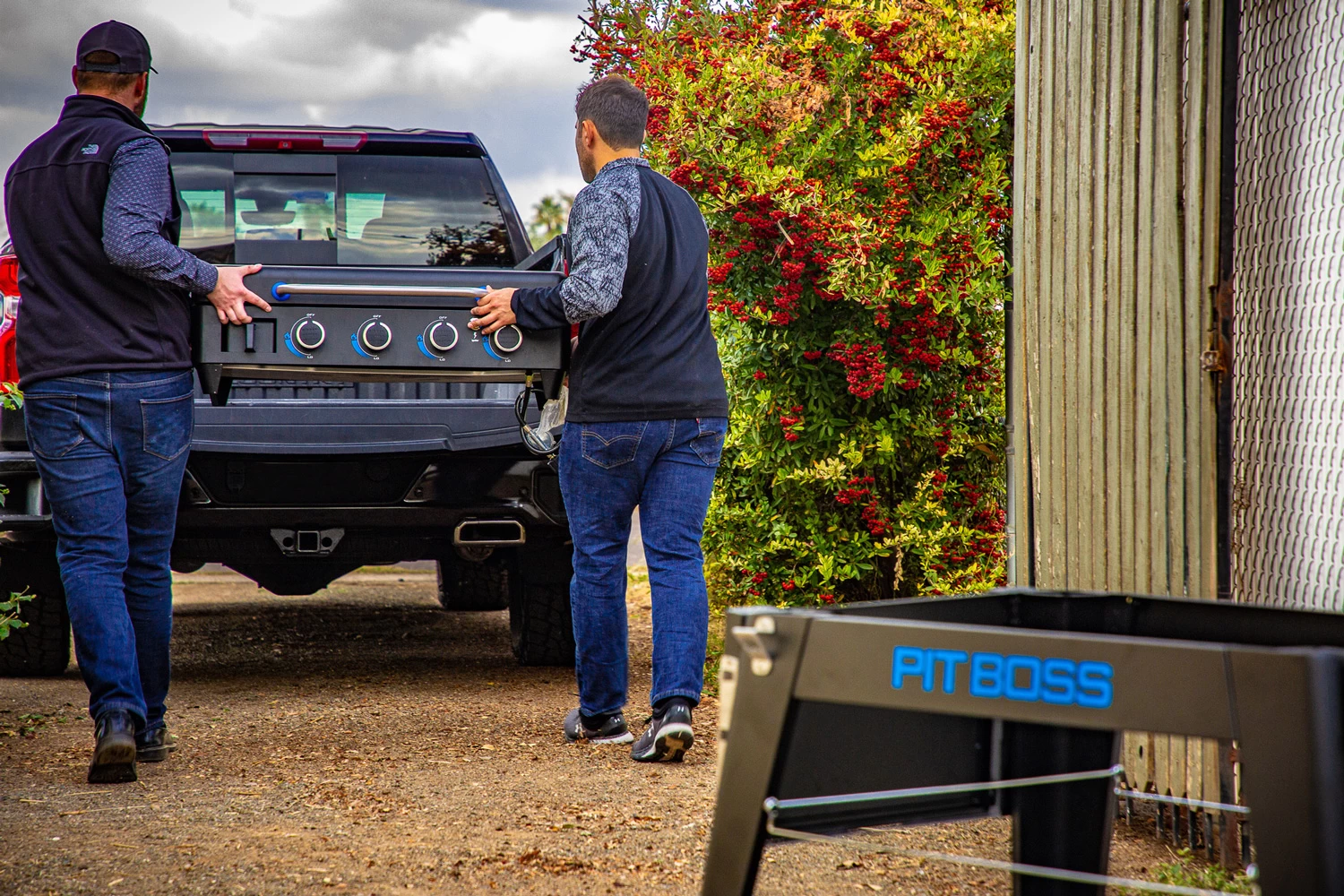 Pit Boss Plancha Grill Ultimate Plancha 4-Brenner - Mit Untergestell 13 Pit Boss Plancha Grill Ultimate Plancha 4-Brenner - Mit Untergestell – Bild 11