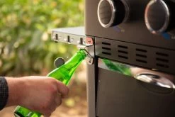 Pit Boss Planchagrill Ultimate Plancha 5-Brenner - Grillstation -Günstiges Grill Geschäft Pit Boss Planchagrill Ultimate 5 Brenner Flaschenoeffner