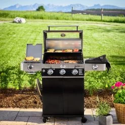 Rösle Gasgrill Videro G3-S VARIO+ Schwarz - Modell 2023 - X-DEAL Inkl. Abdeckhaube Und Grillplatte -Günstiges Grill Geschäft Roesle Gasgrill Videro G3 S Mood