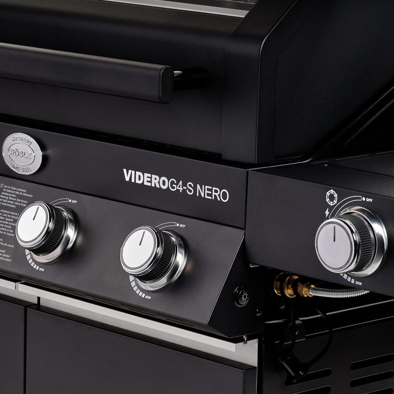 Rösle Gasgrill BBQ-Station Videro G4-S Vario+ Nero Schwarz - Modell 2023 - SMART Deal Inkl. Grillfürst Grill Control + Abdeckhaube Und Grillplatte 11 Rösle Gasgrill BBQ-Station Videro G4-S Vario+ Nero Schwarz - Modell 2023 - SMART Deal Inkl. Grillfürst Grill Control + Abdeckhaube Und Grillplatte – Bild 9