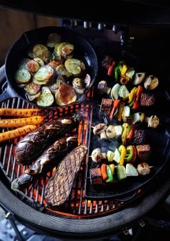 The Bastard Keramikgrill Urban Medium - Complete - Schwarz Matt - Modell 2023 -Günstiges Grill Geschäft The Bastard Medium Grillflaeche Pfanne