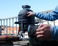 The Bastard Keramikgrill Urban Small - Schwarz Matt - Modell 2023 -Günstiges Grill Geschäft The Bastard Urban Small Keramikgrill Campinggrill