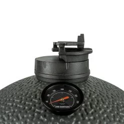 The Bastard Keramikgrill VX Medium - Complete - Schwarz Matt - Modell 2023 19 The Bastard Keramikgrill VX Medium - Complete - Schwarz Matt - Modell 2023 -Günstiges Grill Geschäft The Bastard VX Medium Detail Topcap Position2