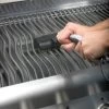 Napoleon PRO Edelstahl Grillbürste Mit Schaber -Günstiges Grill Geschäft napoleon pro edelstahl buerste 62035 b