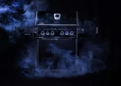 Napoleon Rogue SE 525 Gasgrill - All-black - Grillfürst Edition Inkl. Abdeckhaube - SMART Deal Inkl. Grillfürst Grill Control - Modell 2022 -Günstiges Grill Geschäft napoleon rogue se all black limited 4