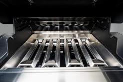 Outdoorchef Dualchef 425 G BZ Gasgrill Mit Blazing Zone Infrarotbrenner + DGS Gusseisen Grillrost 2 Stk.+ DGS Gemüse Grillrost 2 Stk. -Günstiges Grill Geschäft outdoorchef dualchef 425 g edelstahl flammenverteiler 18 700 12 1688729321