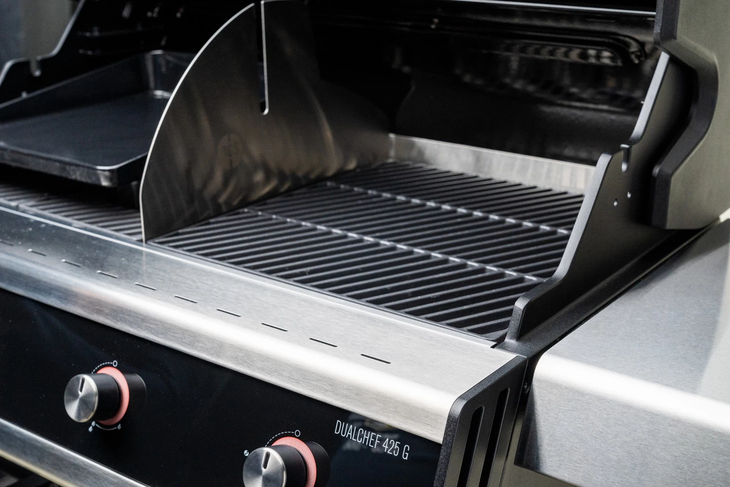 Outdoorchef Dualchef 425 G BZ Gasgrill Mit BLAZING ZONE Infrarotbrenner 11 Outdoorchef Dualchef 425 G BZ Gasgrill Mit BLAZING ZONE Infrarotbrenner – Bild 9