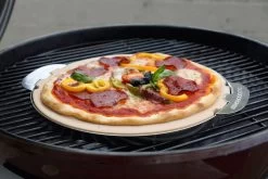 Outdoorchef Pizzastein 420/480 Ø 32,5 Cm -Günstiges Grill Geschäft outdoorchef pizzastein s 420 480 3g 18 211 94 a